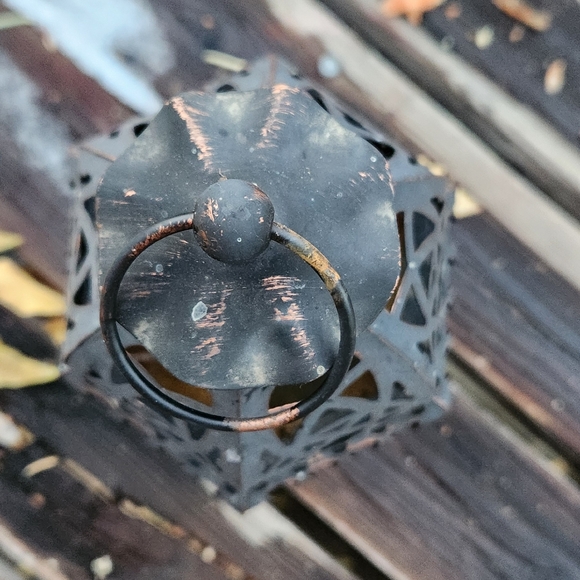 Lanterns - Picture 6 of 6